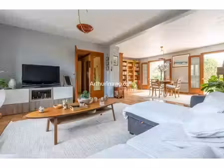 pavillon 5 pièce 120 m² - terrain 574 m² - parc omnisports