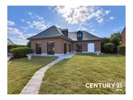 villa à louer à chemin vert 45 celles (vbe68943)