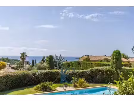 vente appartement 3 pièces 61.9 m² à sanary-sur-mer (83110)  435 000 €