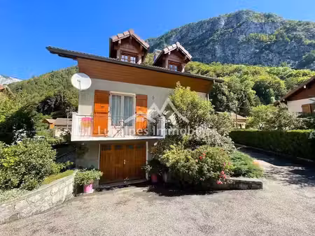 vente appartement 5 pièces 91.43 m² à thônes (74230)  483 000 €