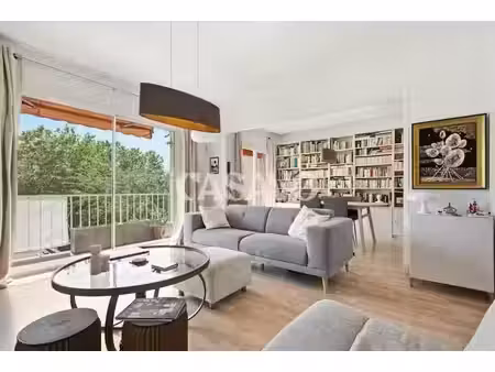 vente appartement 5 pièces 111 m² à aix-en-provence (13090)  549 000 €