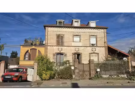vente occupee sans rente - maison de village de 83m2 avec j