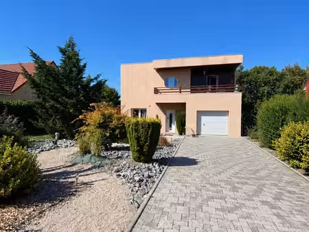 maison contemporaine.