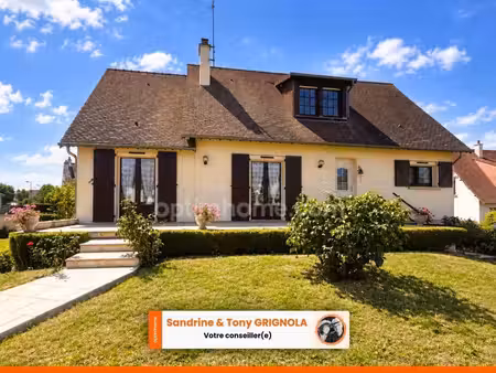 maison de 6 pièces avec 4 chambres  double salon et sous-sol complet – livarot pays d'auge