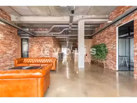 vente bureaux 825m²