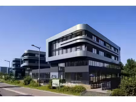 vente bureaux 136m² à 2011m²