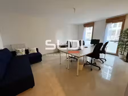 vente bureaux 54m²