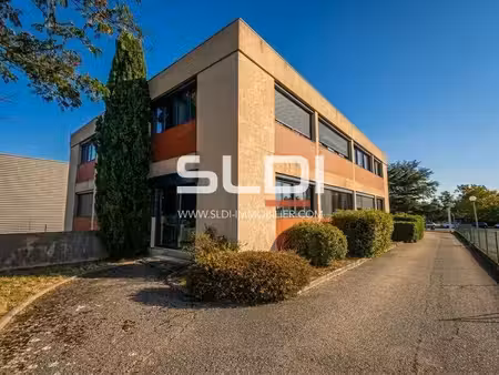 vente local d’activités 650m²