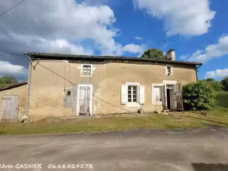 charras (16380) : maison 2 chambres 70m2