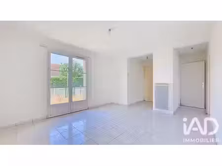 appartement à souvigny (03210)