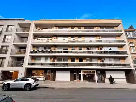 montgomery - rez-de-chaussée à usage de bureaux