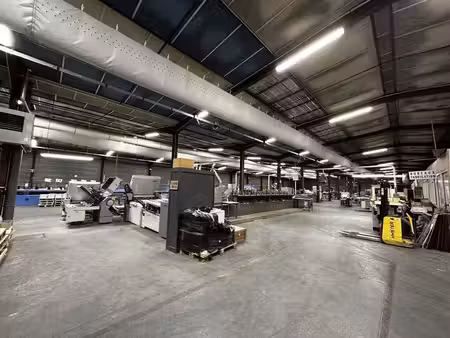 vente local d’activités bron 69500 2000m²