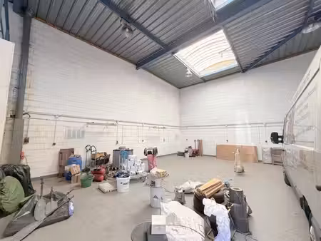 location local d’activités jouy le moutier 95280 170m²