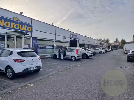 local commercial / bureau 27 m²
