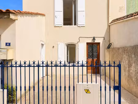maison 4 pièces à louer à feugarolles - 88 67 m² avec jardin et garage
