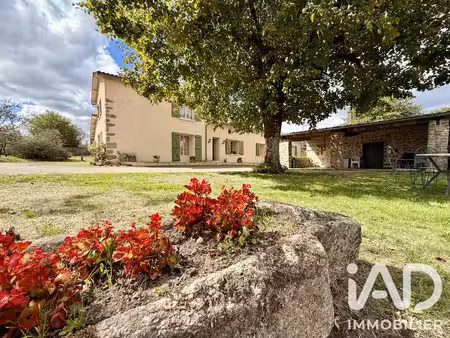 maison de campagne à saint-aubin-le-cloud (79450)