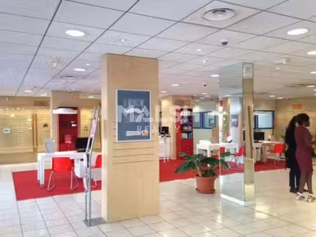 vente commerce lyon 69009 227m²