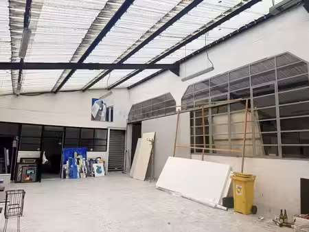 vente commerce puteaux 92800 861m²