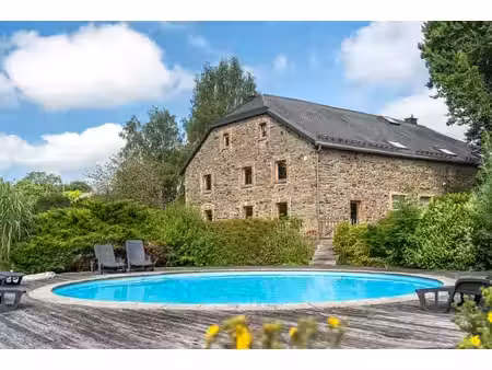 authentique ferme rénovée avec piscine et espace wellness à