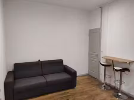 location appartement t1 à angoulême (16000) : à louer t1 / 30m² angoulême