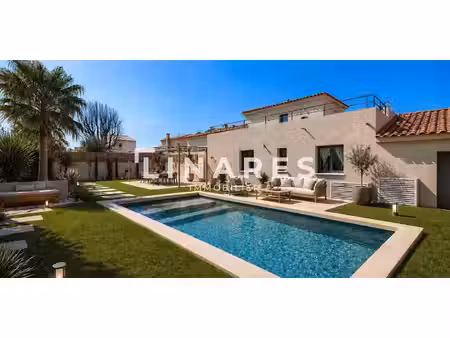villa avec piscine et terrasse marseille 11ᵉ (13)