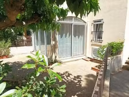 location appartement t1 meublé à gruissan (11430) : à louer t1 meublé / 22m² gruissan