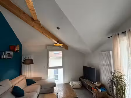 très beau t3 meublé avec terrasse & garage