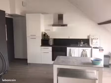 loue appartement 40 m² – 1 pièce avec espace nuit – poitiers