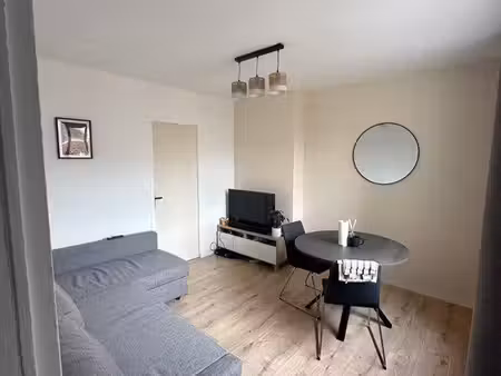 t2 lumineux 30 m² à bagnolet – proche métro – meublé