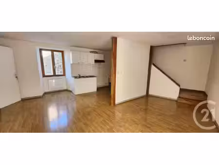 appartement 3 pièces 61 m²