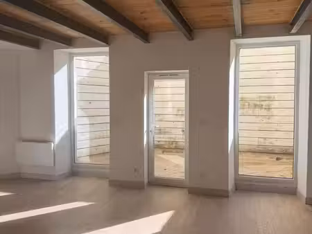 beau duplex t3 avec terrasse