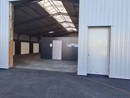 location box stockage 10 et 15 m²  site sécurisé