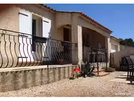jolie maison