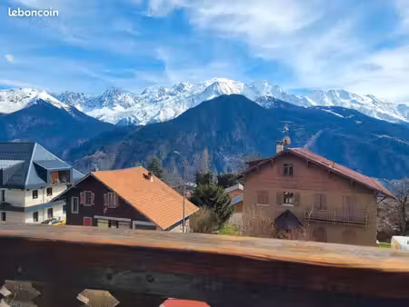 location studio t1 40 m² – balcon et vue mont-blanc