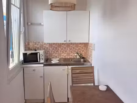 appartement 20 m² rénové – 150 m plage