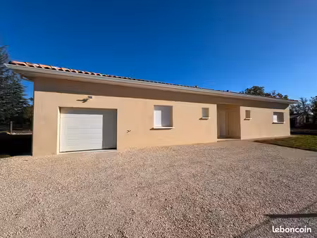 maison neuve meublée 120 m² – 3 chambres – jardin  terrasse et garage