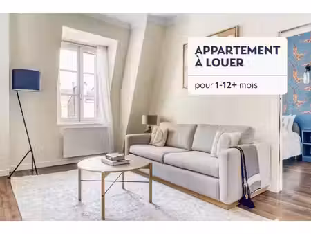 beau 2 pièces rue blanche  entièrement refait à neuf