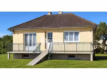 à vendre – maison en briques à rénover avec grand entrepôt de 190 m²