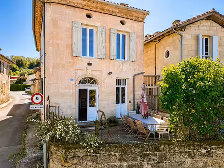 charmante maison avec vue sur la dordogne