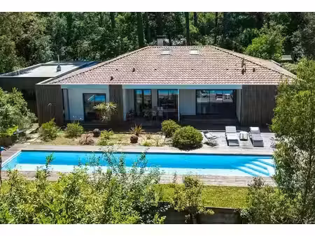 vente villa 6 pièces 240 m² à hossegor (40150)  1 240 000 €
