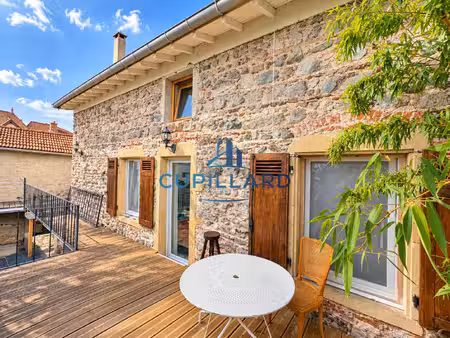 villerest maison en pierre de 229 m2 avec jardin paysagé
