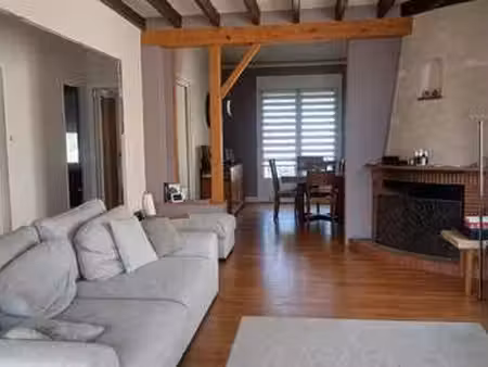 vente maison à cerizay (79140) : à vendre / 116m² cerizay