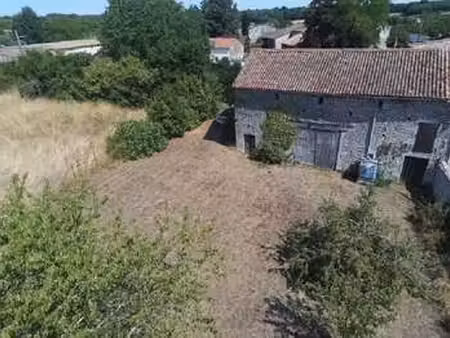 vente maison à ruffec (16700) : à vendre / 107m² ruffec