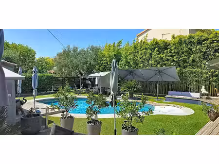 maison avec piscine et jardin six-fours-les-plages (83)