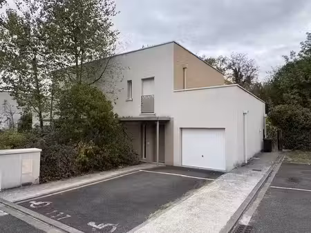 maison de ville 90m² sur bruges 33520
