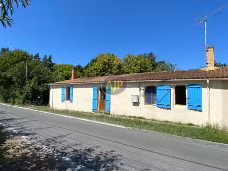 maison jau dignac et loirac