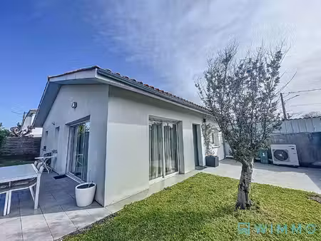 jolie maison meublée t4 avec jardin à mérignac