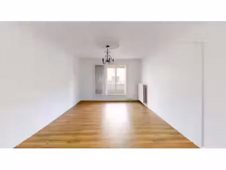 location appartement 3 pièces 64.1 m² à vaulx-en-velin (69120)  875 €