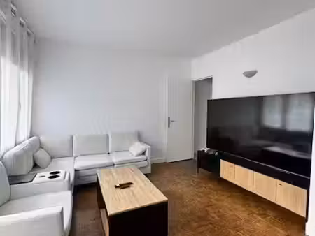 location appartement 4 pièces 78.95 m² à crosne (91560)  1 222 €