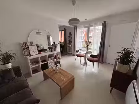 location appartement 2 pièces 35 m² à lille (59000)  710 €